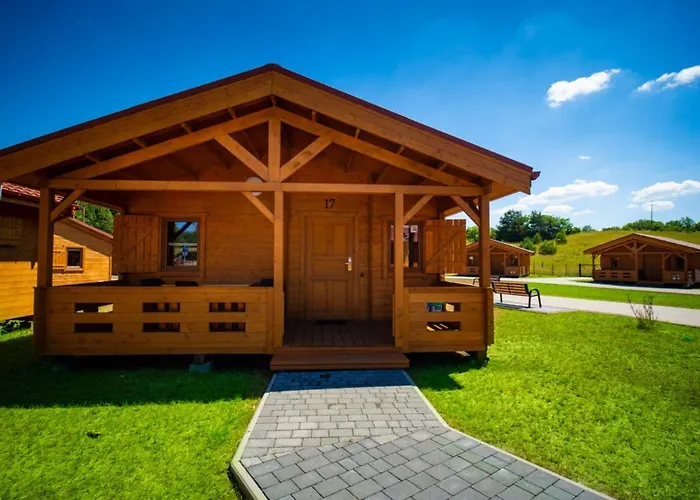 Bogdanka Park Dom wakacyjny *